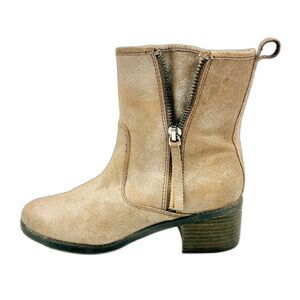 Clarks Nevella Devon Leather Metallic Shimmer Taupe Ankle Zip Boho Bootie- 8.5M